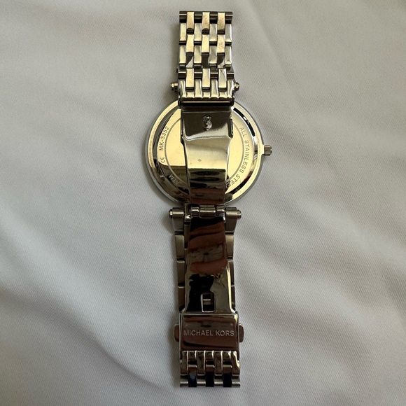 Michael Kors “Darci” Watch 39mm Silver and Pink - Picture 6 of 9